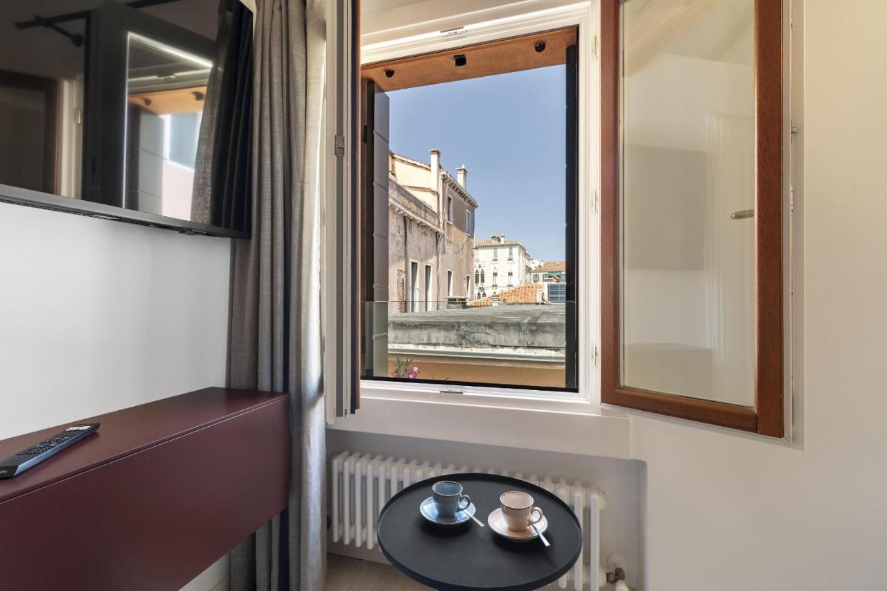 Ca' San Carlo Residence By Wonderful Italy Венеція Екстер'єр фото