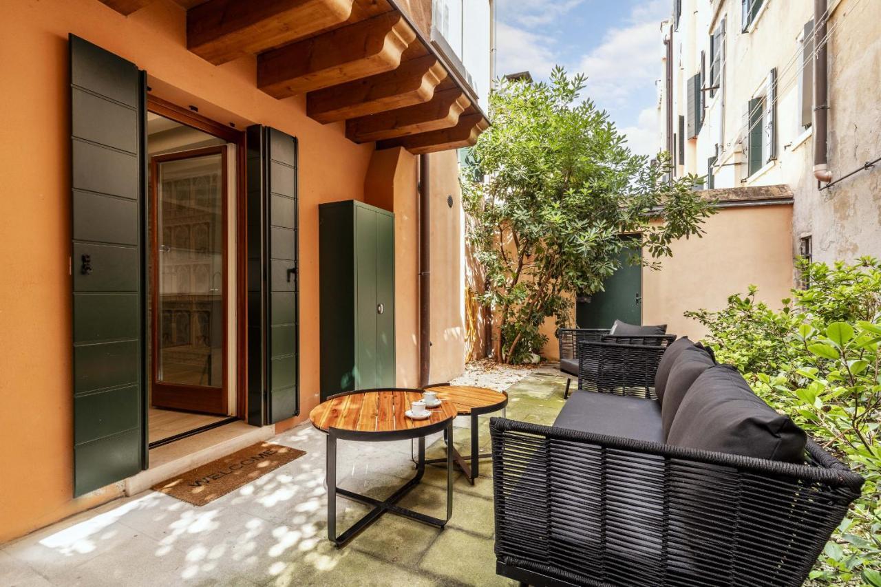 Ca' San Carlo Residence By Wonderful Italy Венеція Екстер'єр фото