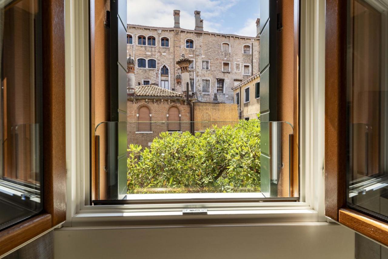 Ca' San Carlo Residence By Wonderful Italy Венеція Екстер'єр фото