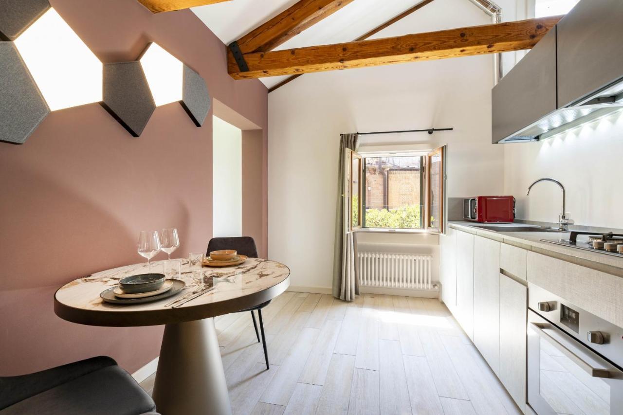Ca' San Carlo Residence By Wonderful Italy Венеція Екстер'єр фото